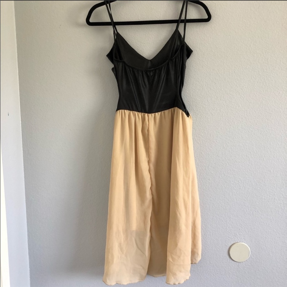 Foreign Exchange Hi-Lo Dress Size L